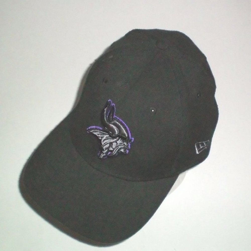 Viking Flexfit Cap and Horned Hat SetMinnesota Vikings NFL New Era Flexfit Cap M